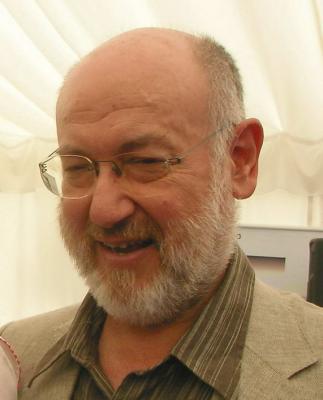 Homenaje a Juan Eslava Galán