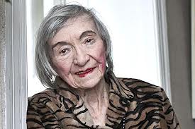La historia de Margot Woelk, probadora de Hitler